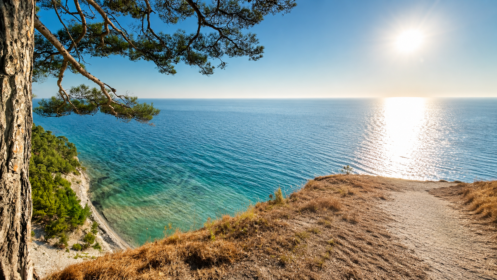 Голубая бухта: скалы и море, где кадры получаются сами — фото 2