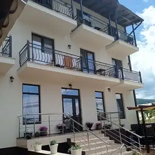 Отель "Мишелье" — миниатюра 1